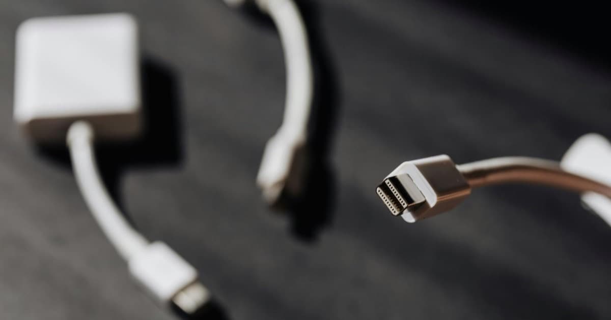 Cables y conectores USB, RS-232, Ethernet y Bluetooth para equipos de captura de datos