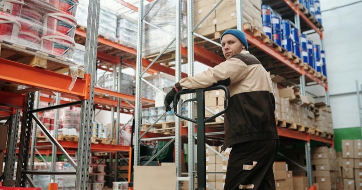 Integración de dispositivos Zebra y Honeywell con sistema SAP WMS en bodega chilena